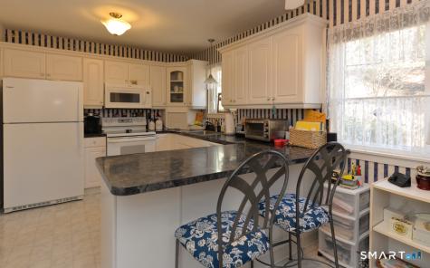 53 Heritage Village Southbury CT 06488