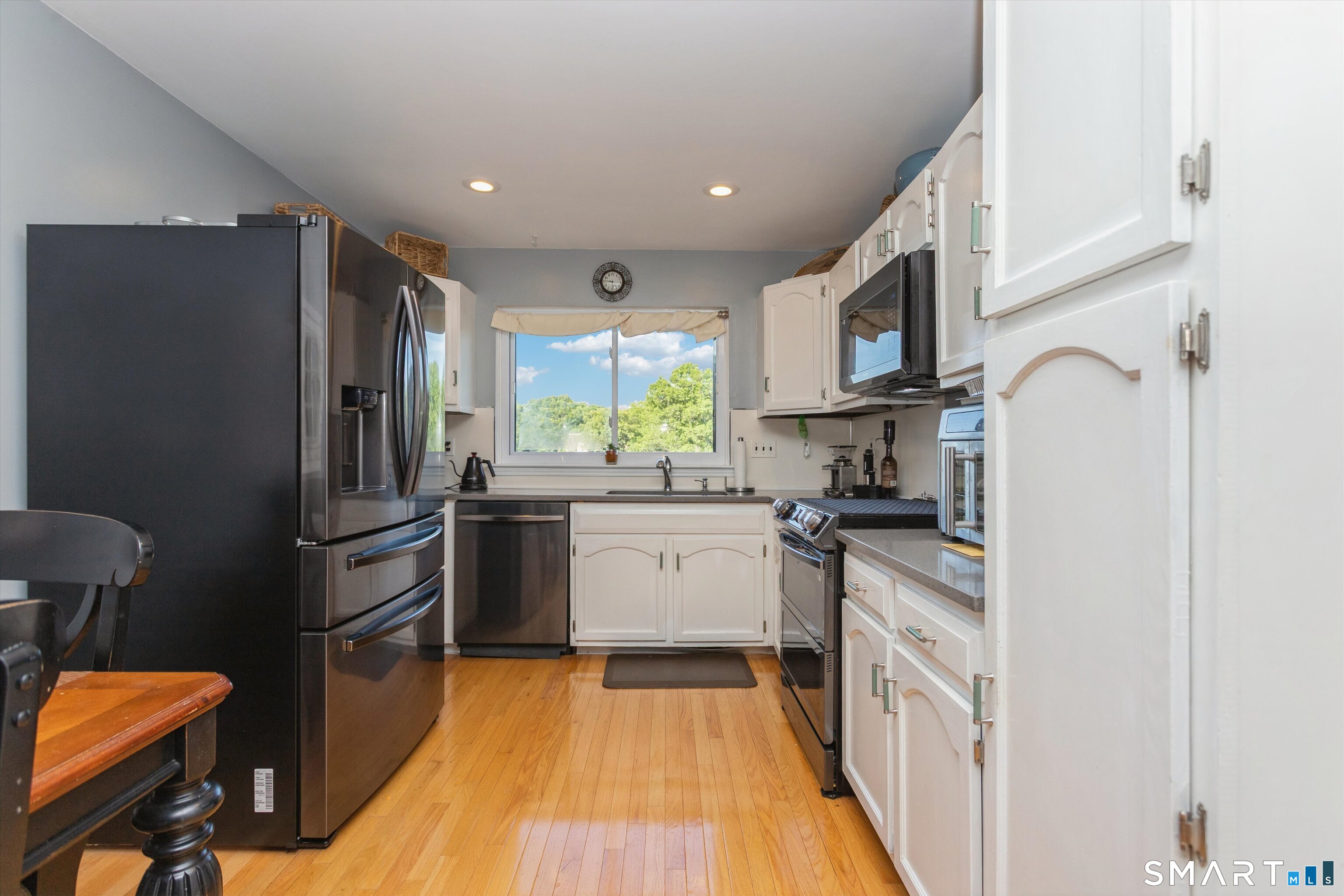 98 Gillies Lane Norwalk CT 06854