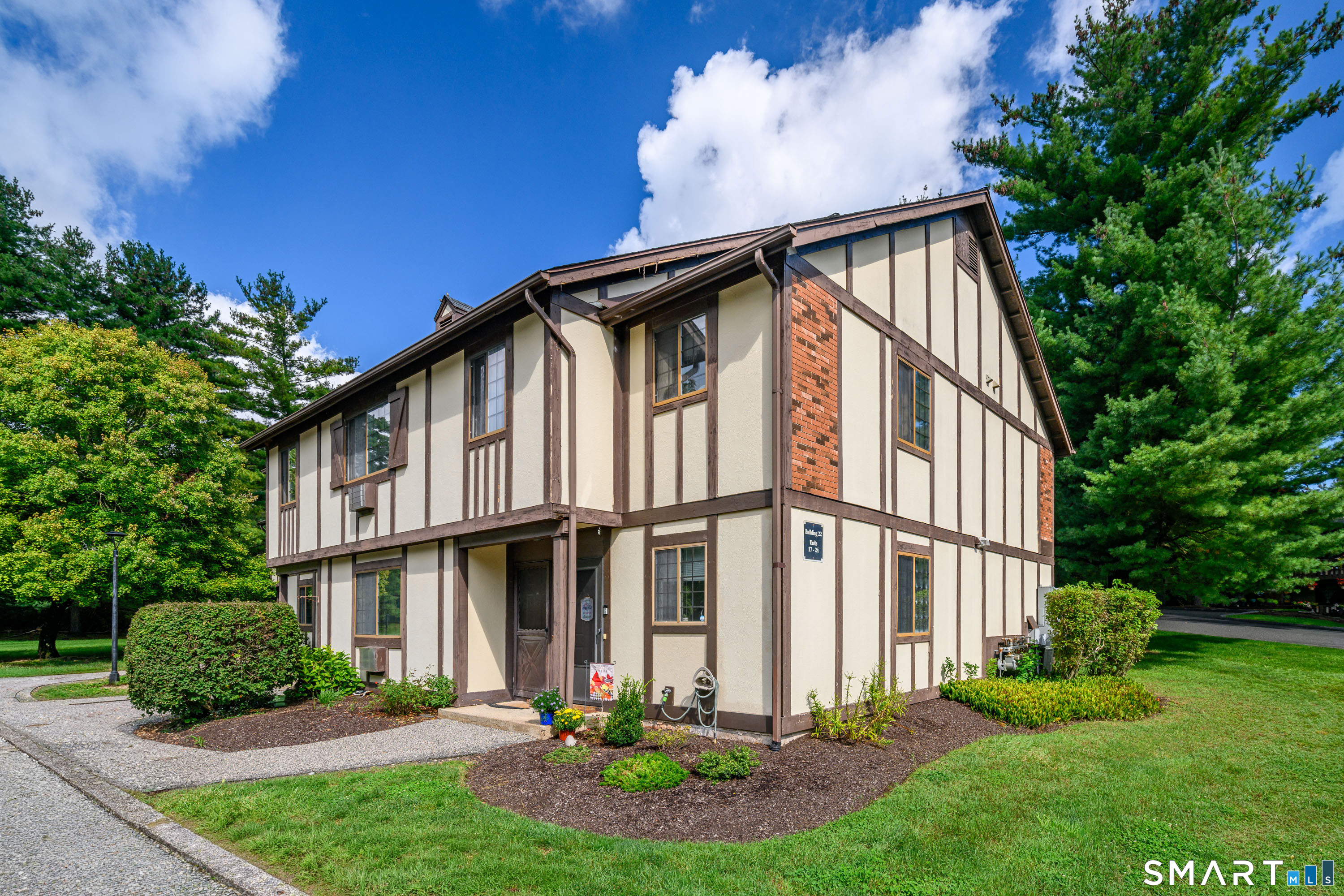 19 Eden Court Brookfield CT 06804