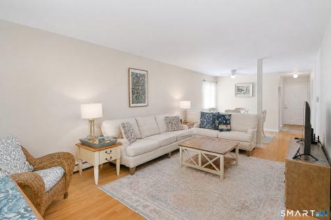 19 Eden Court Brookfield CT 06804