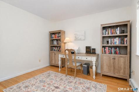 19 Eden Court Brookfield CT 06804