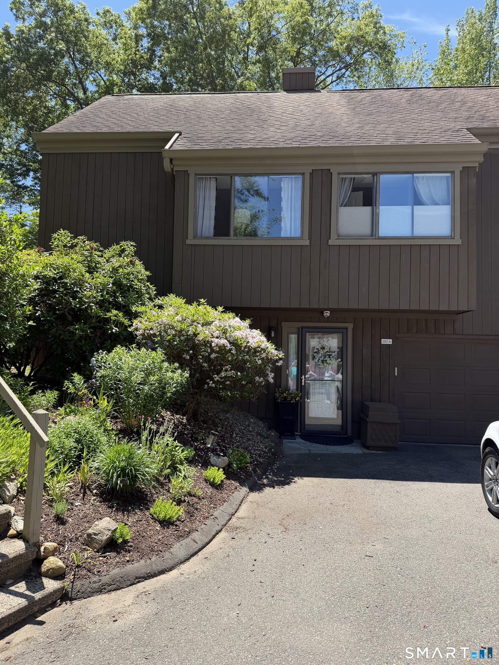 283 Agawam Drive Stratford CT 06614