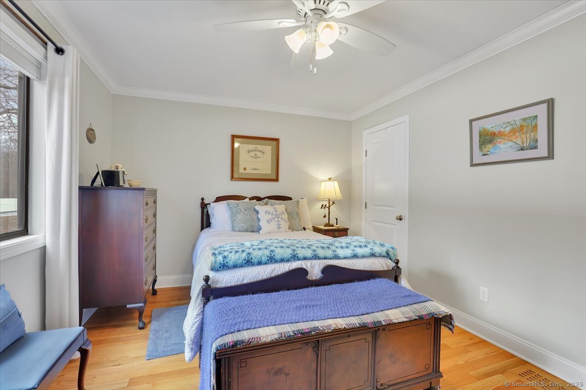 283 Agawam Drive Stratford CT 06614