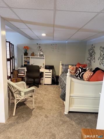 283 Agawam Drive Stratford CT 06614