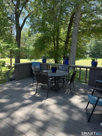 283 Agawam Drive Stratford CT 06614