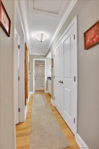 283 Agawam Drive Stratford CT 06614