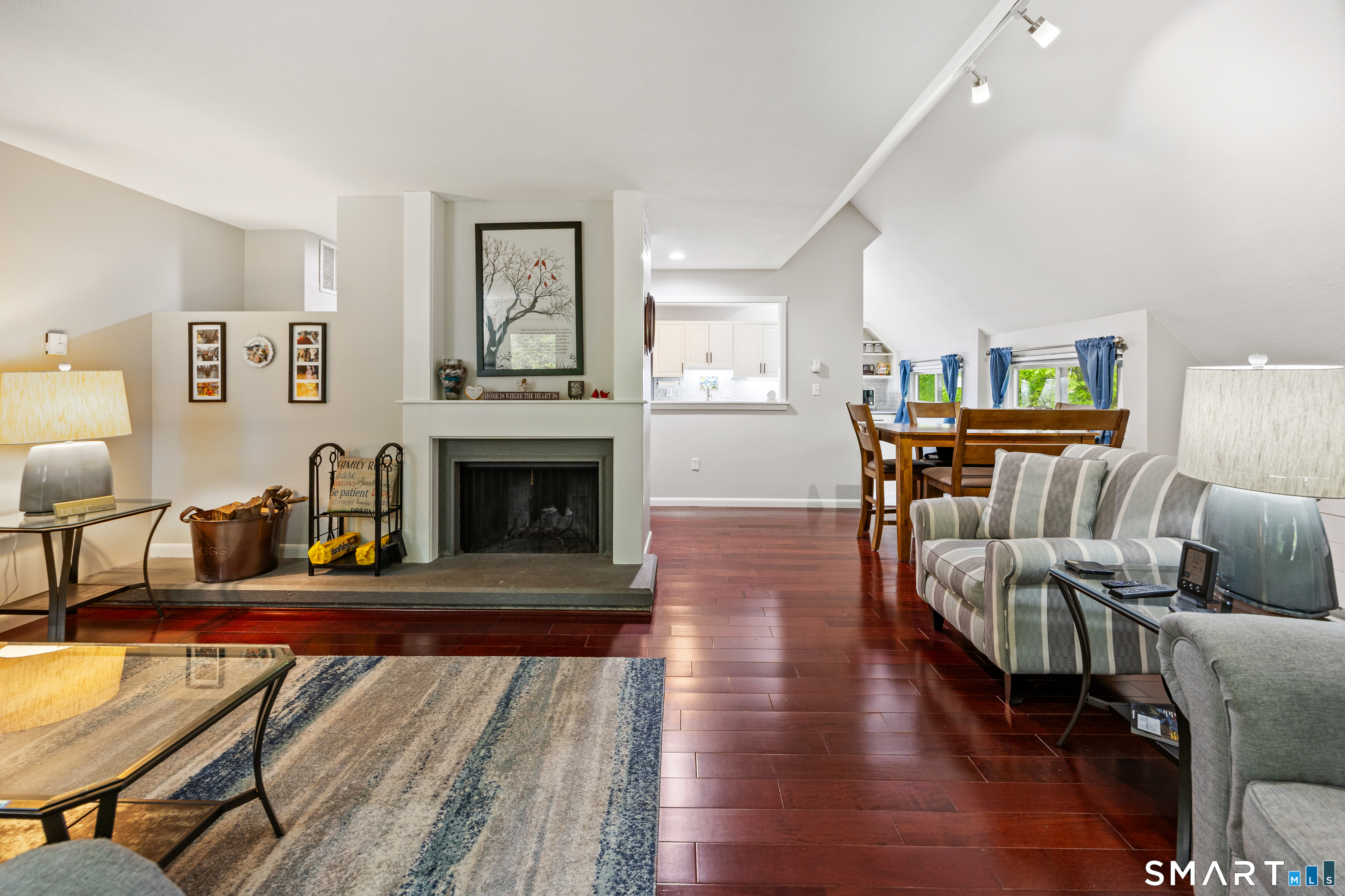 58 Crocus Lane Farmington CT 06001