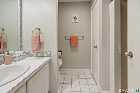 58 Crocus Lane Farmington CT 06001