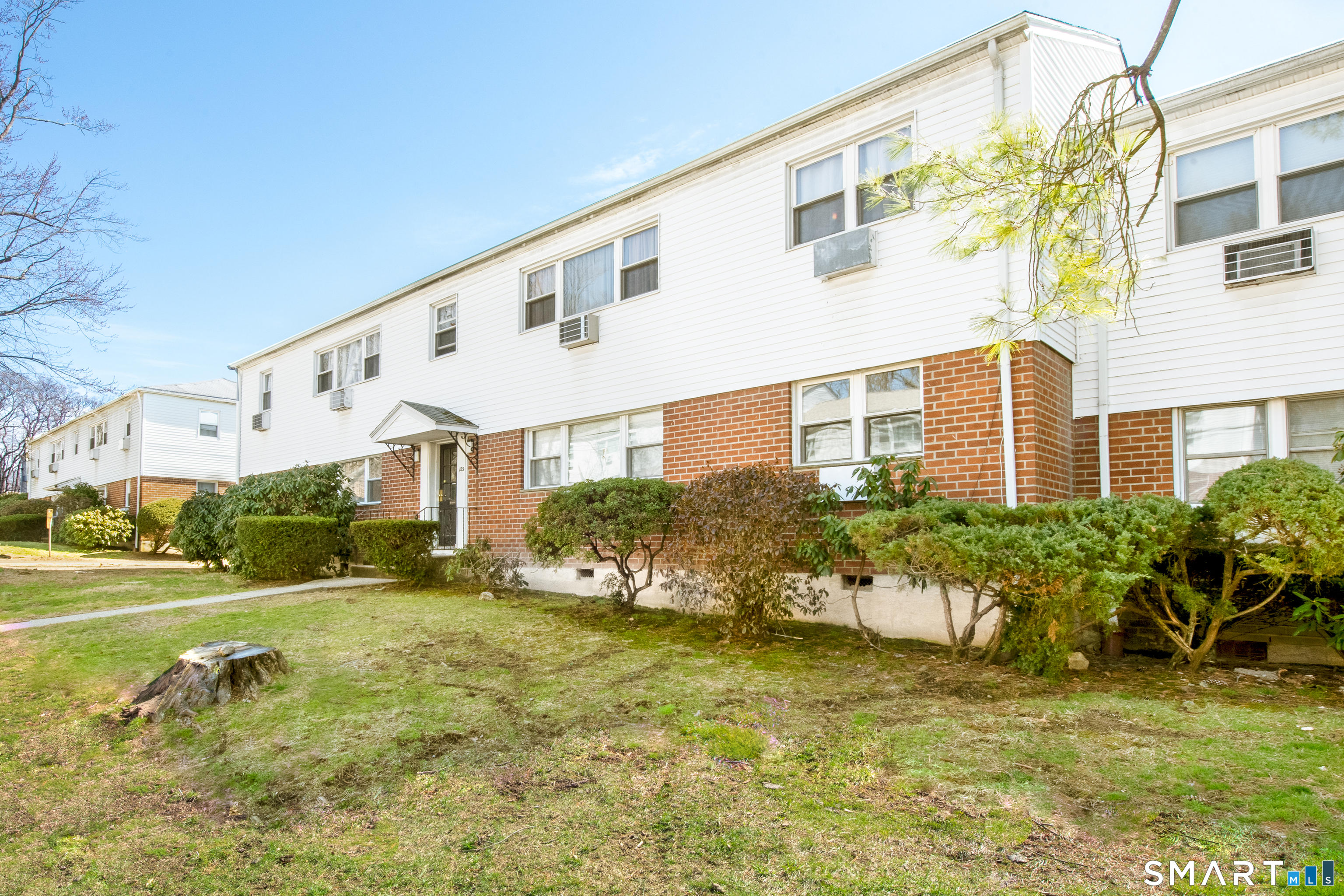 185 Cherry Hill Drive Bridgeport CT 06606