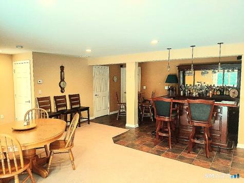 527 Putting Green Lane Oxford CT 06478