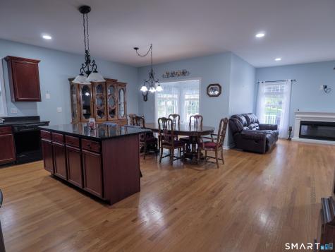 15 Hampshire Drive Wolcott CT 06716