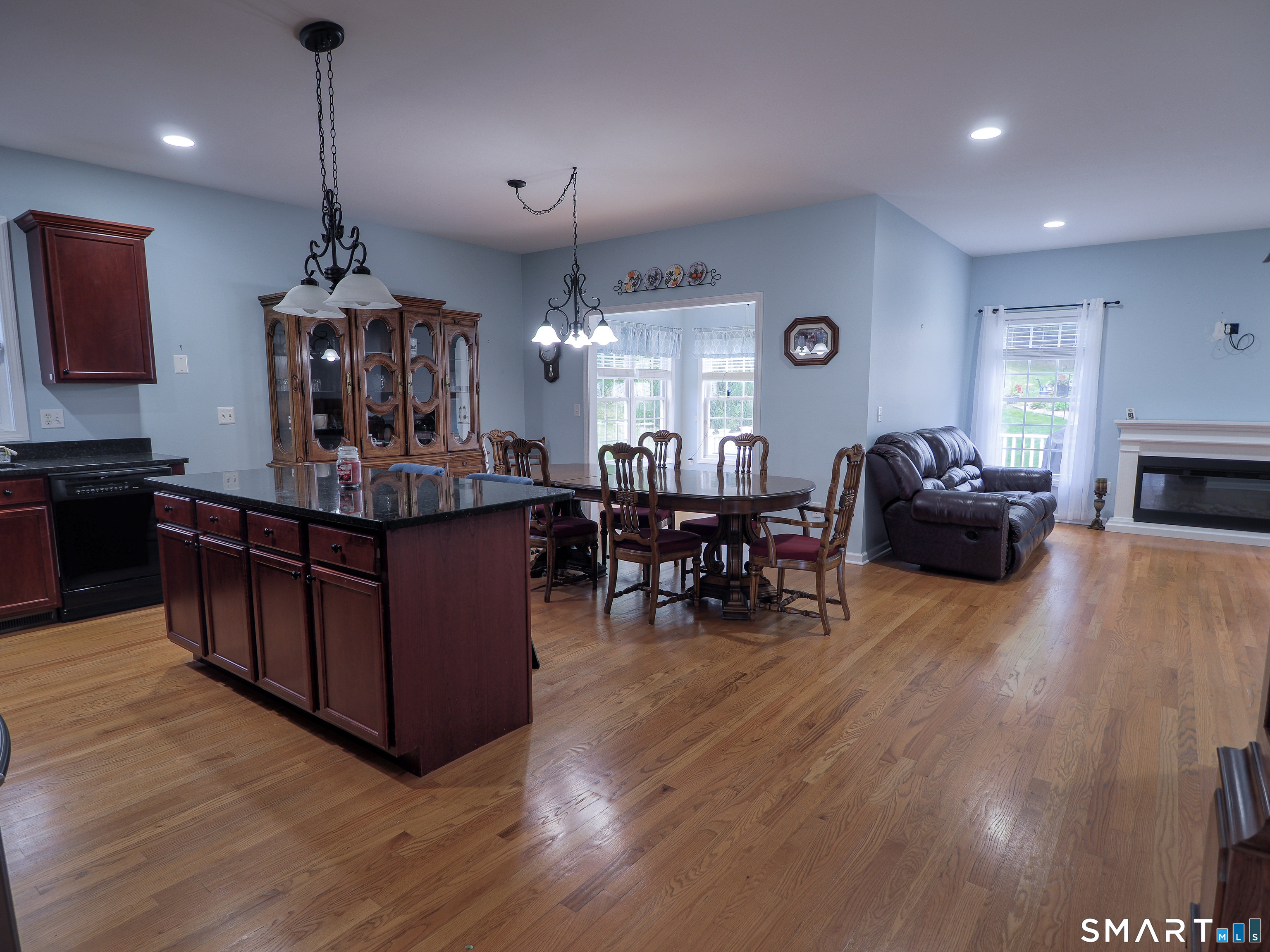 15 Hampshire Drive Wolcott CT 06716