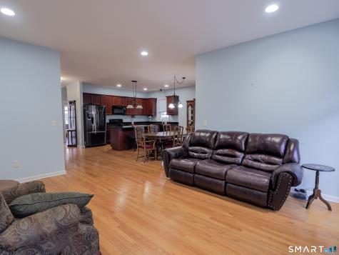 15 Hampshire Drive Wolcott CT 06716