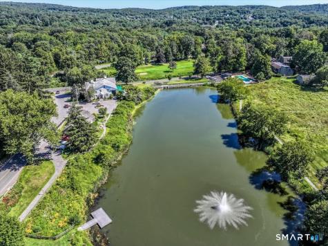 537 Heritage Village Southbury CT 06488