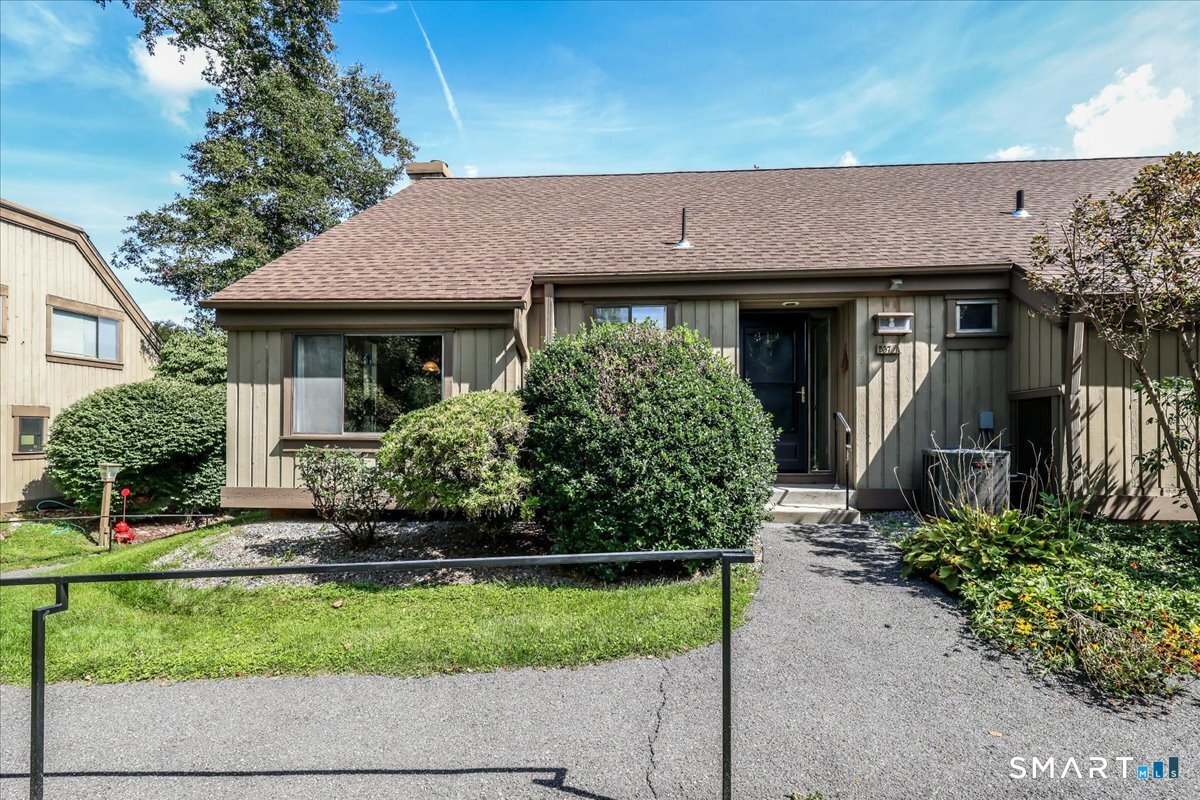 537 Heritage Village Southbury CT 06488