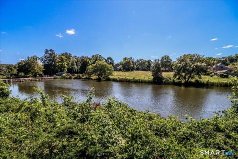 537 Heritage Village Southbury CT 06488
