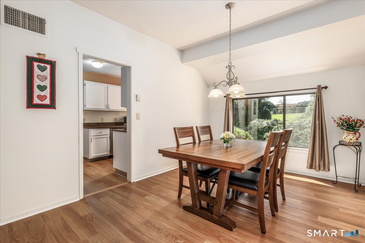 537 Heritage Village Southbury CT 06488