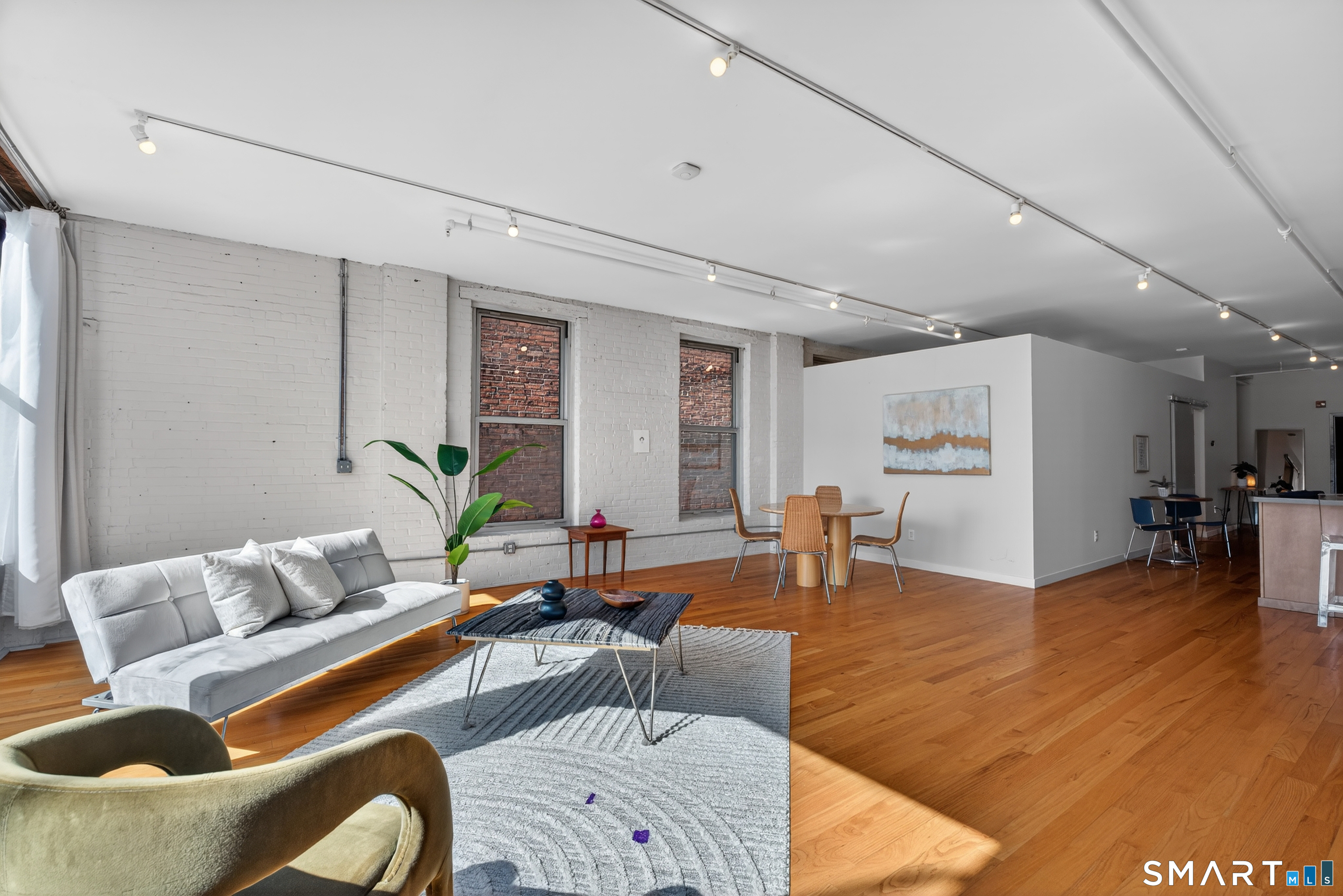 817 Grand Avenue New Haven CT 06511
