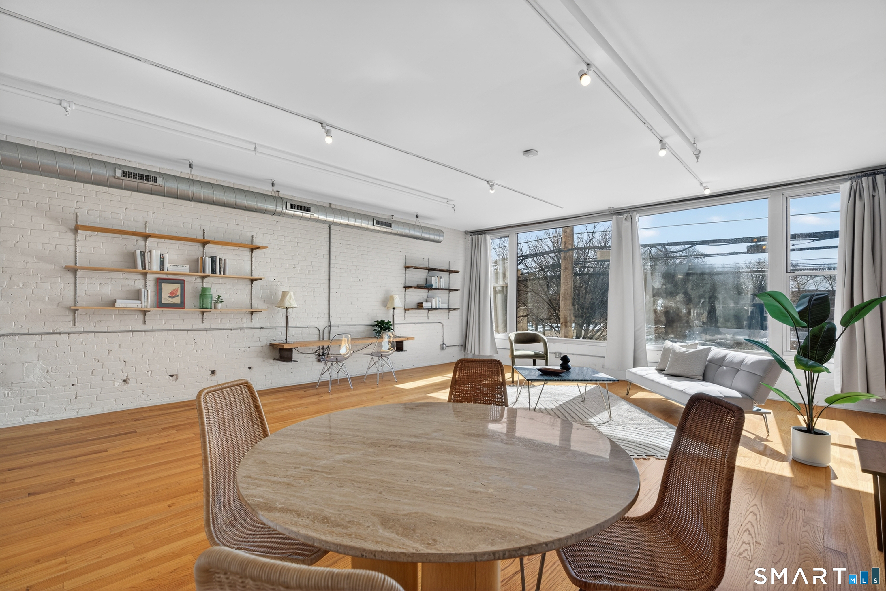 817 Grand Avenue New Haven CT 06511