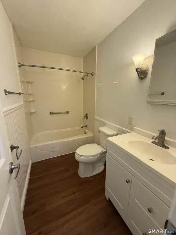 127 Black Point Road East Lyme CT 06357