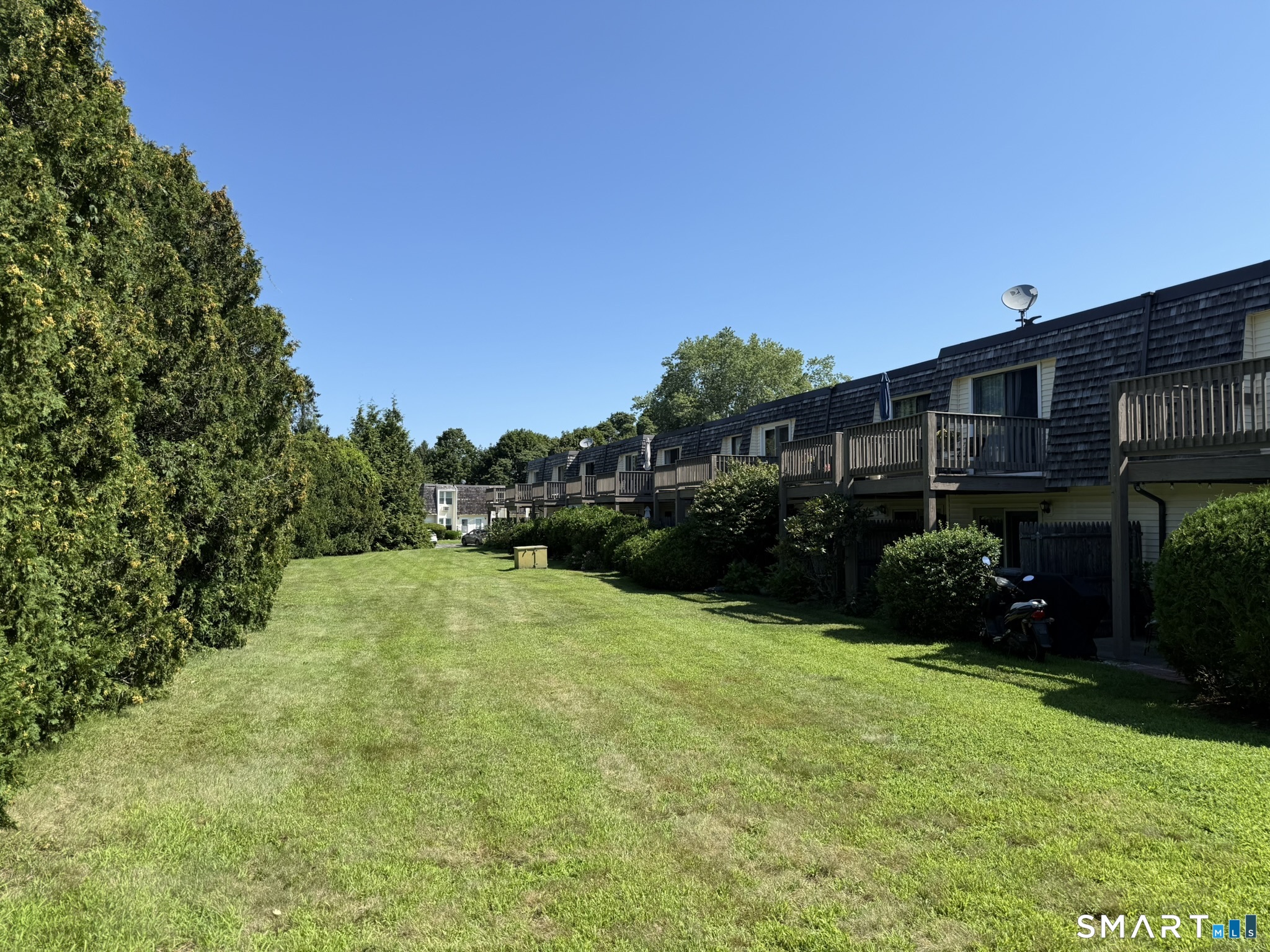 127 Black Point Road East Lyme CT 06357