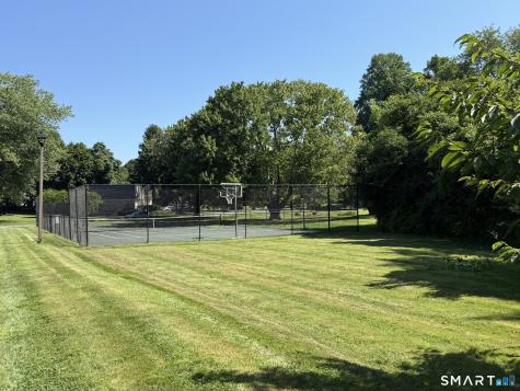 127 Black Point Road East Lyme CT 06357