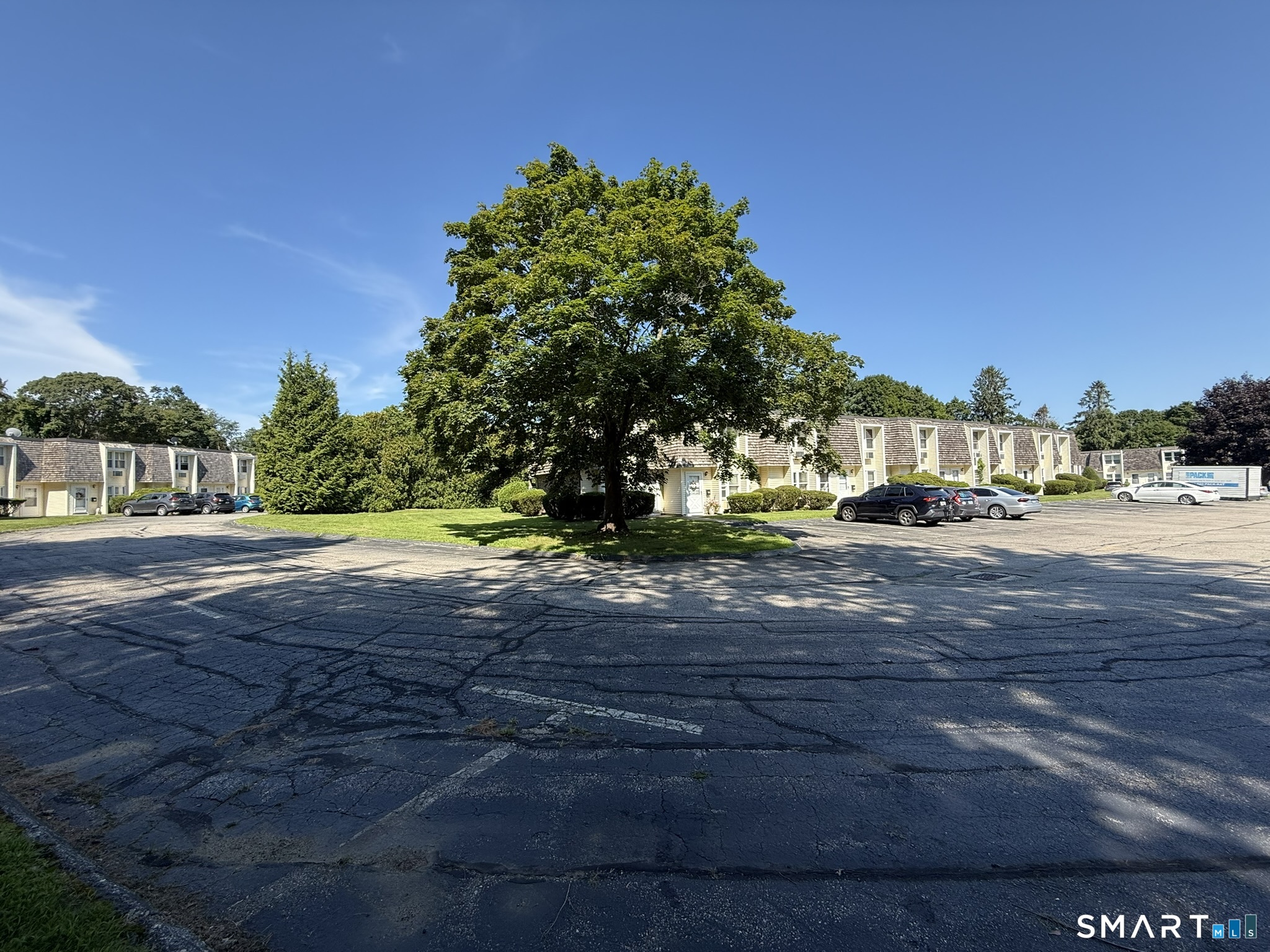 127 Black Point Road East Lyme CT 06357