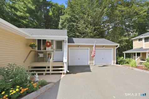 14 Wiggins Farm Drive Simsbury CT 06070