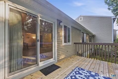 14 Wiggins Farm Drive Simsbury CT 06070