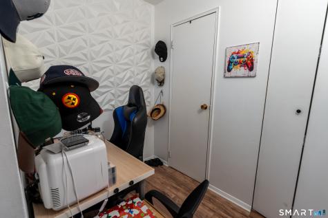 27 Northill Street Stamford CT 06907