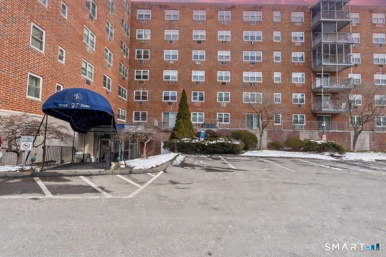 27 Northill Street Stamford CT 06907