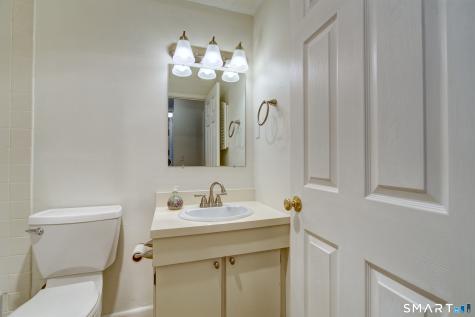 272 Hollister West Way Glastonbury CT 06033