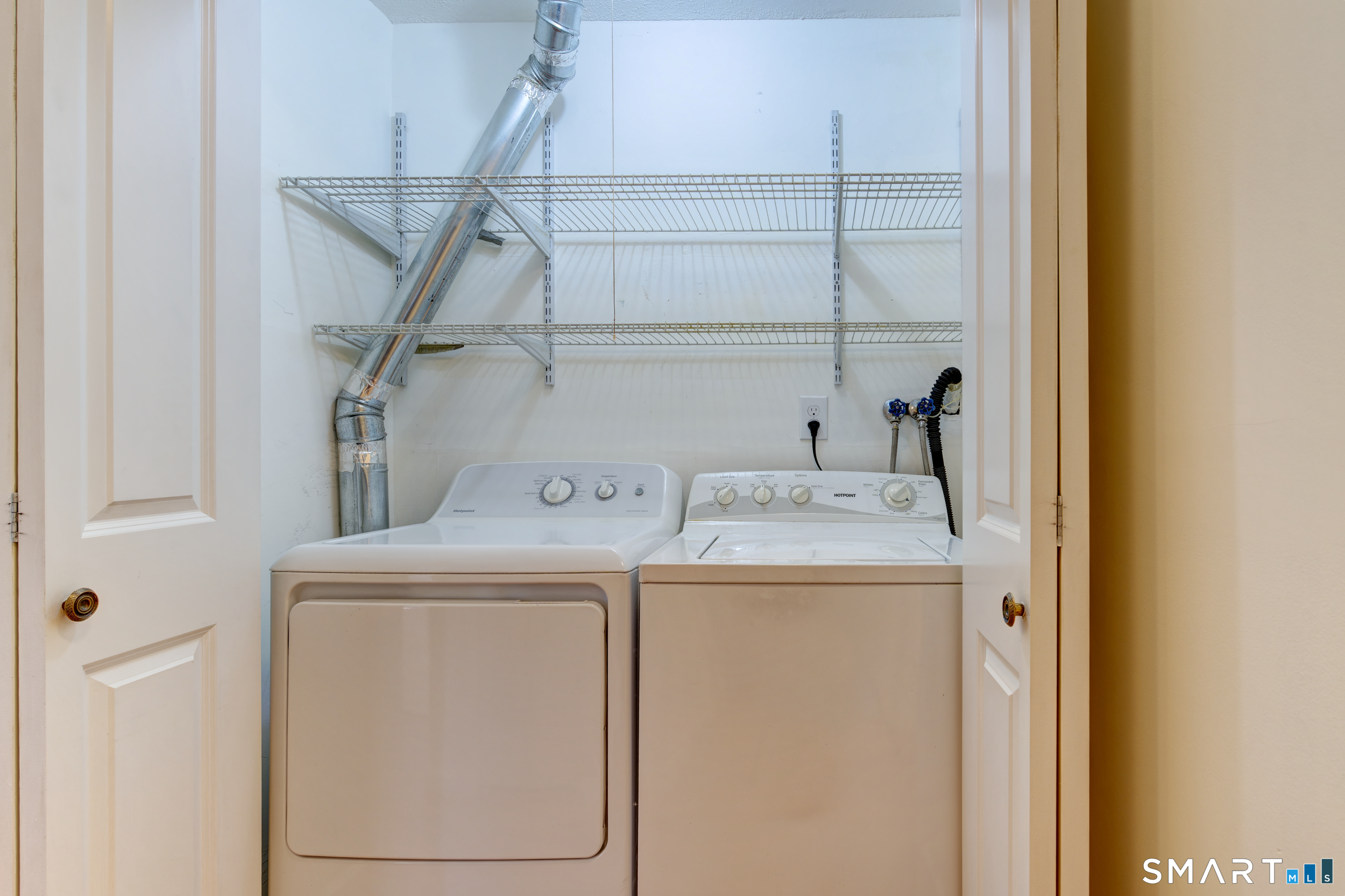 272 Hollister West Way Glastonbury CT 06033