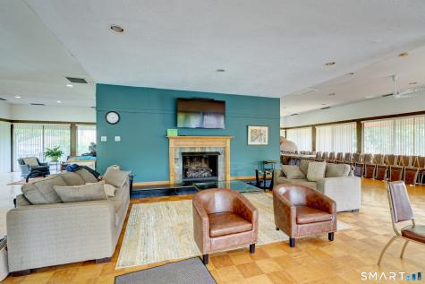 272 Hollister West Way Glastonbury CT 06033