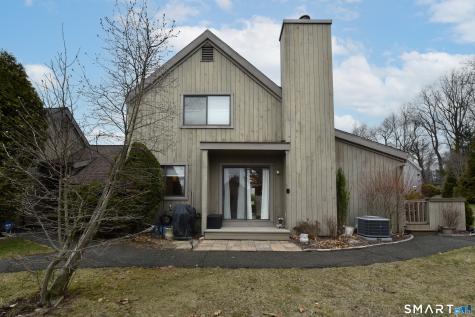 46 Buckskin Lane Stratford CT 06614