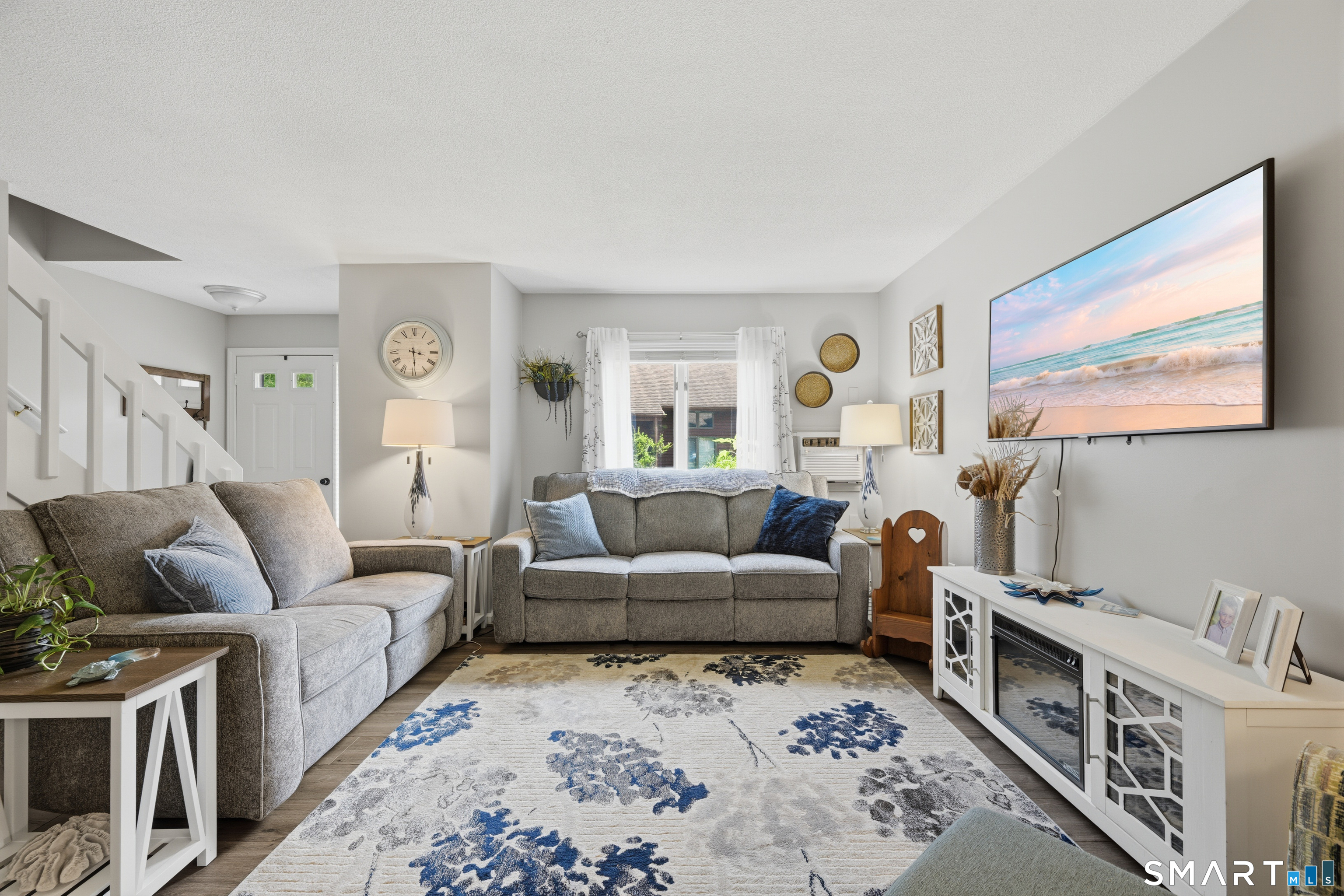348 Boston Post Road Waterford CT 06385