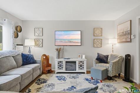 348 Boston Post Road Waterford CT 06385