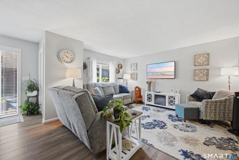 348 Boston Post Road Waterford CT 06385