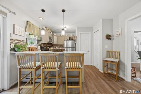 348 Boston Post Road Waterford CT 06385