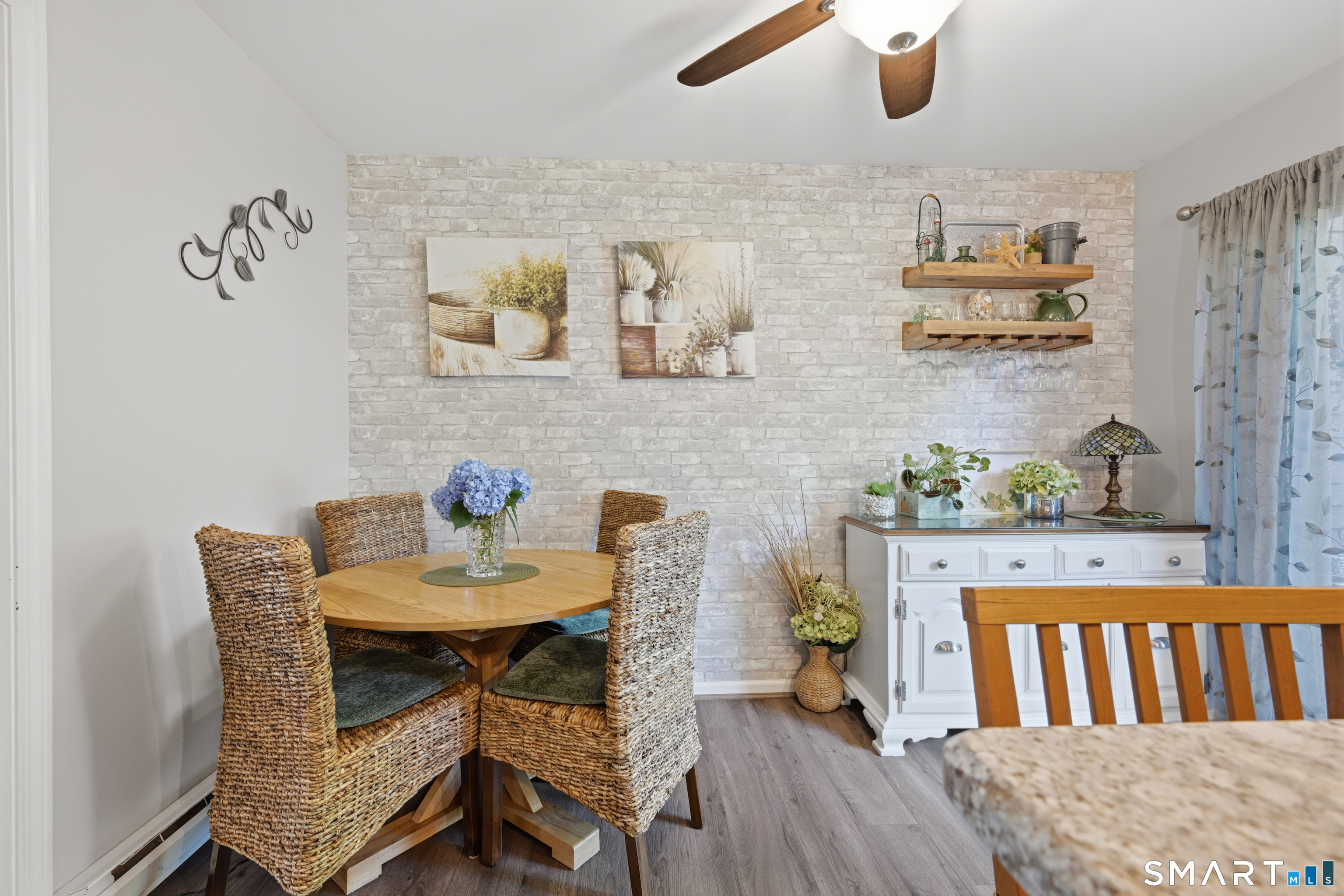 348 Boston Post Road Waterford CT 06385