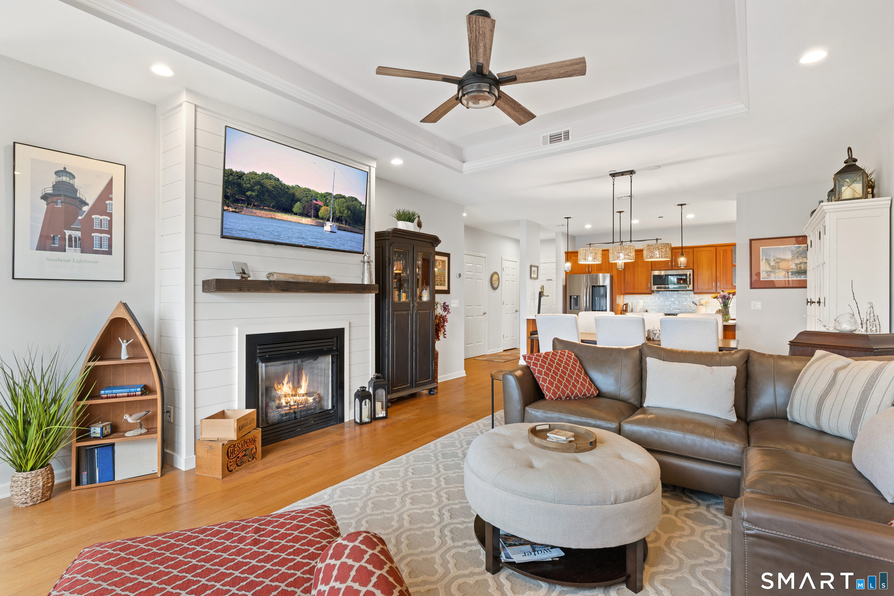 60 Maple Street Branford CT 06405
