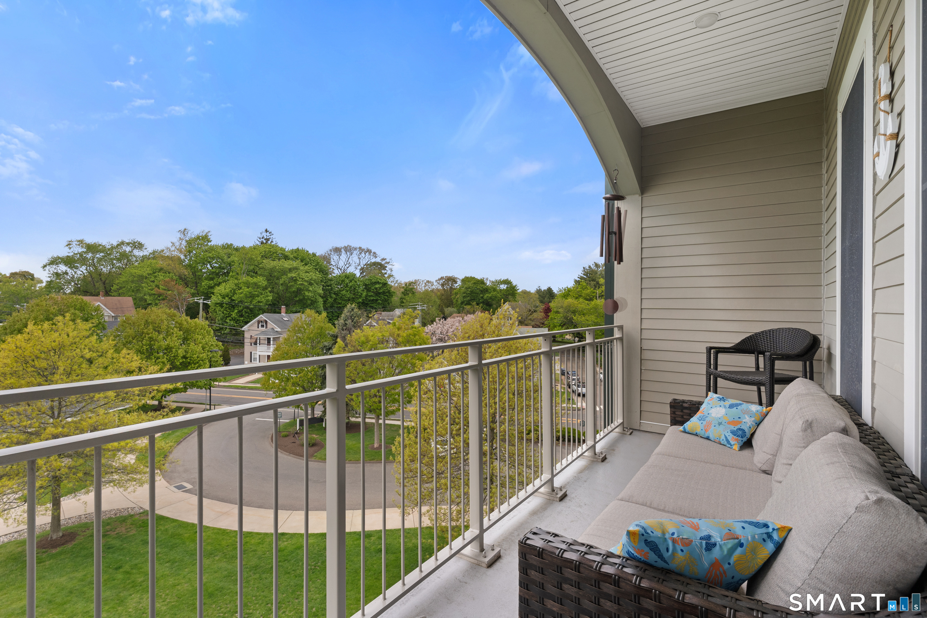 60 Maple Street Branford CT 06405