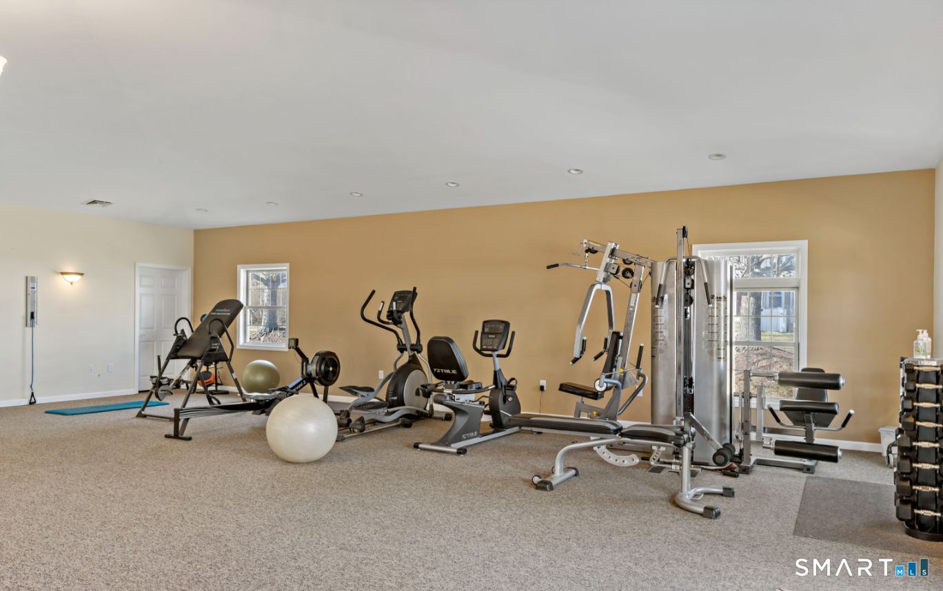 60 Maple Street Branford CT 06405