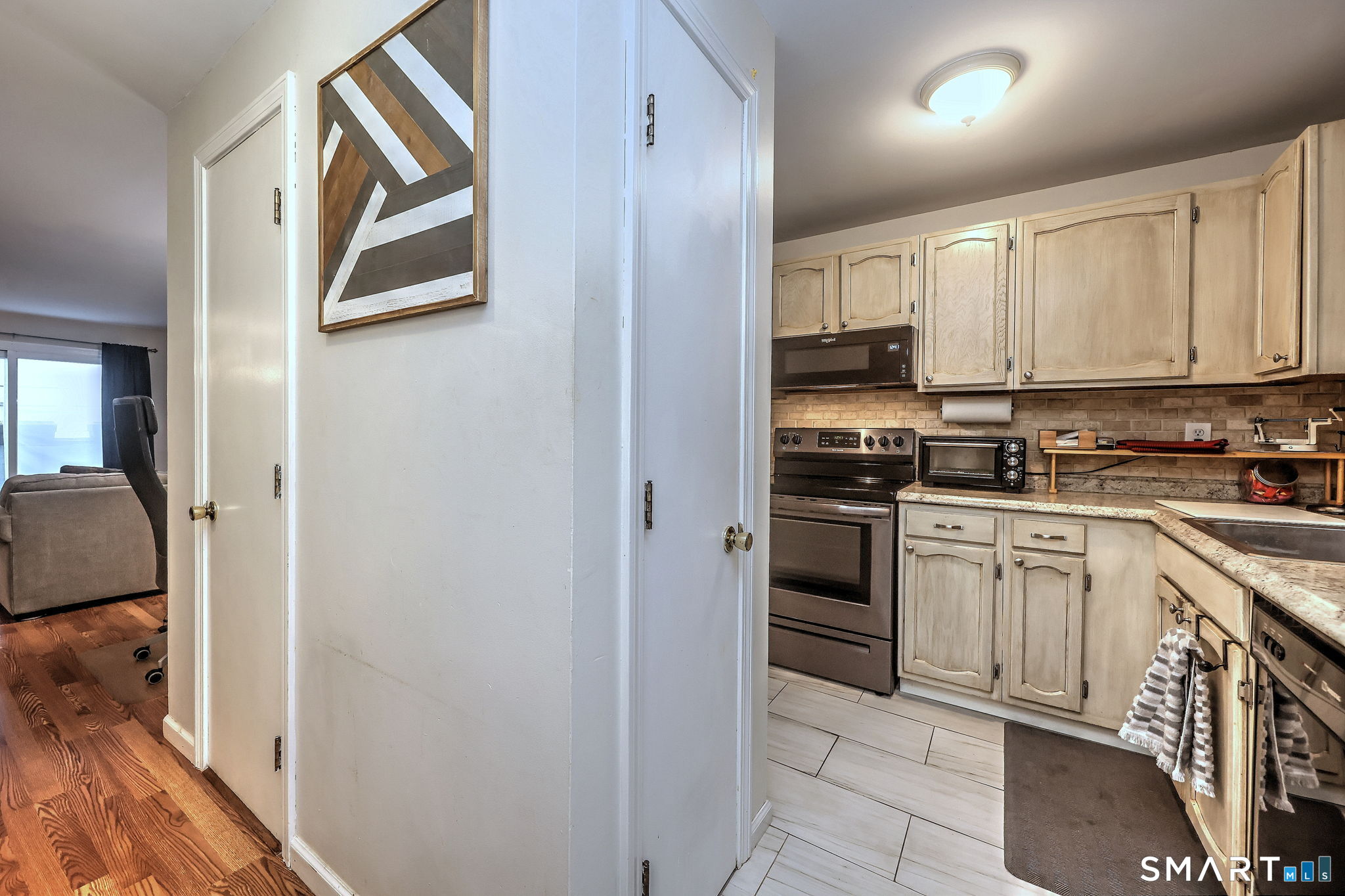 172 Woodland Street Meriden CT 06451