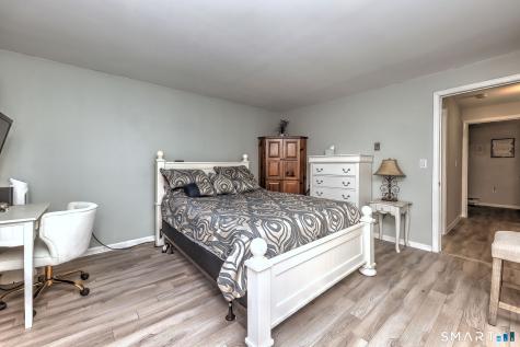 172 Woodland Street Meriden CT 06451