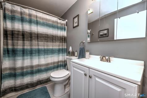 172 Woodland Street Meriden CT 06451