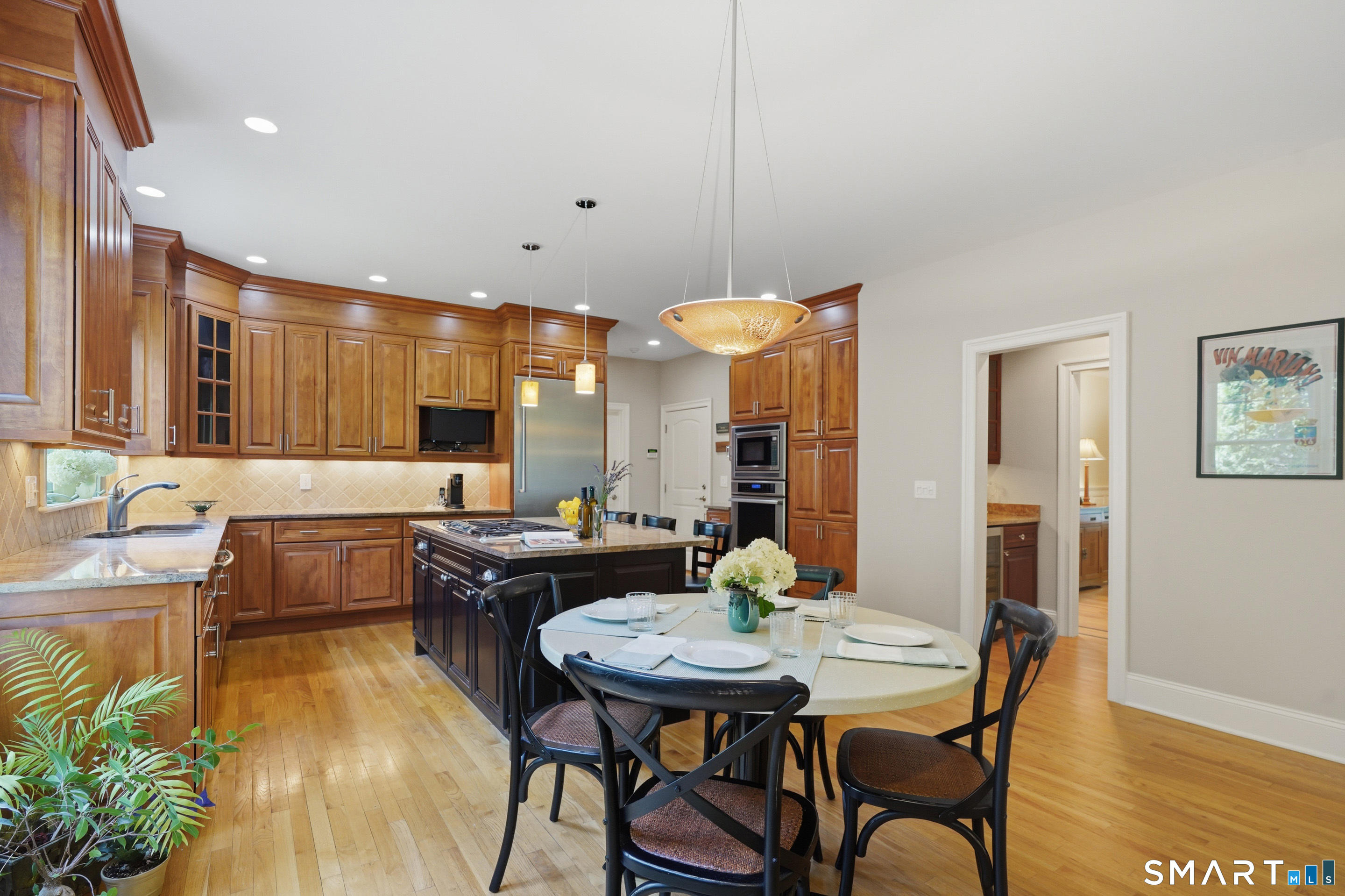 2 Blue Mountain Court Norwalk CT 06851