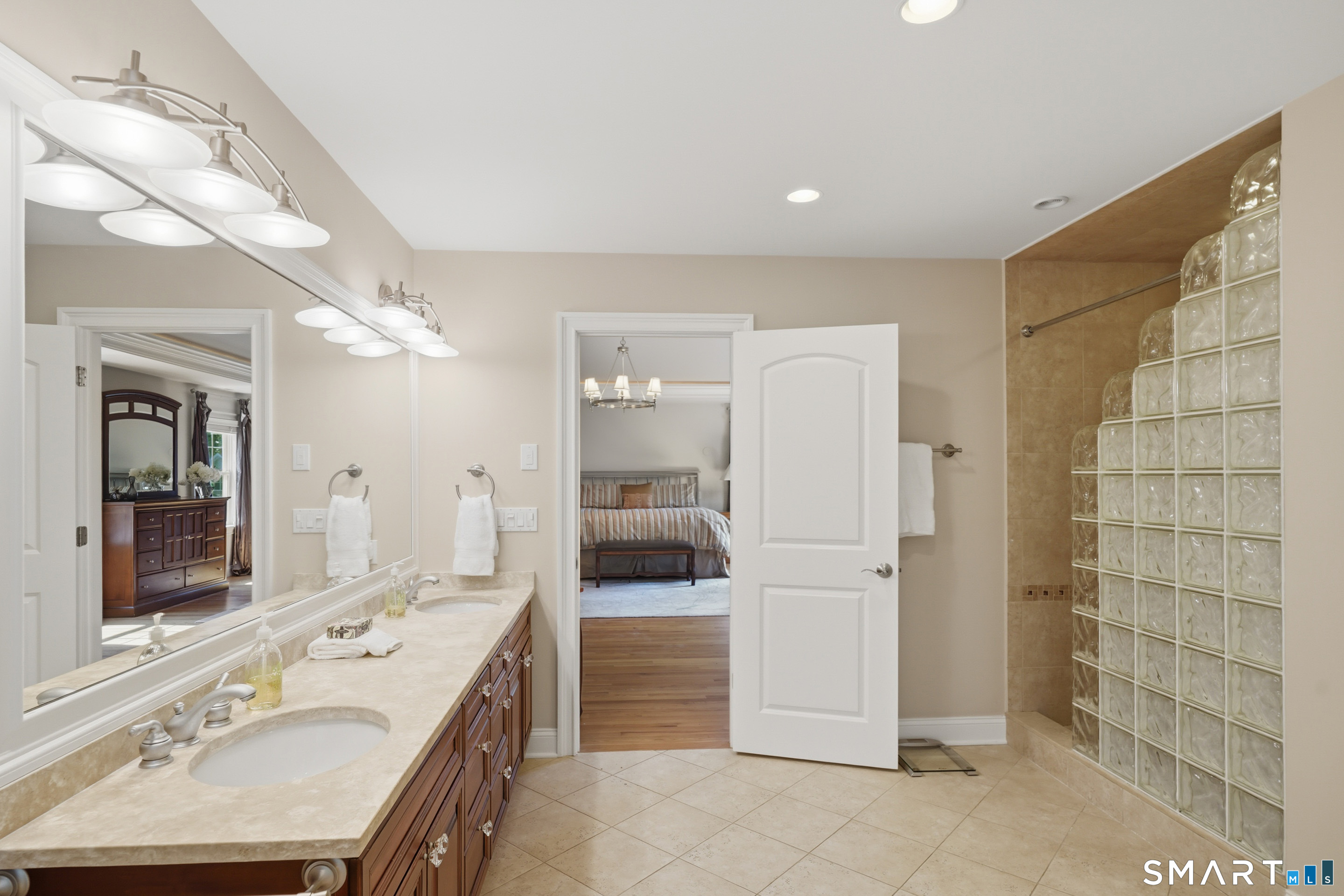 2 Blue Mountain Court Norwalk CT 06851