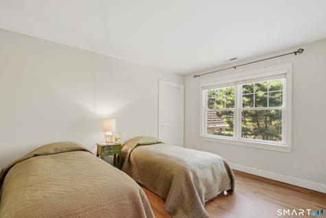 2 Blue Mountain Court Norwalk CT 06851