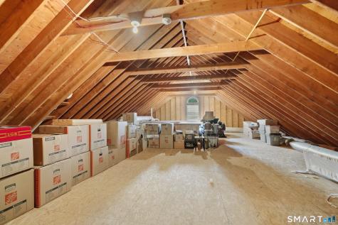 2 Blue Mountain Court Norwalk CT 06851